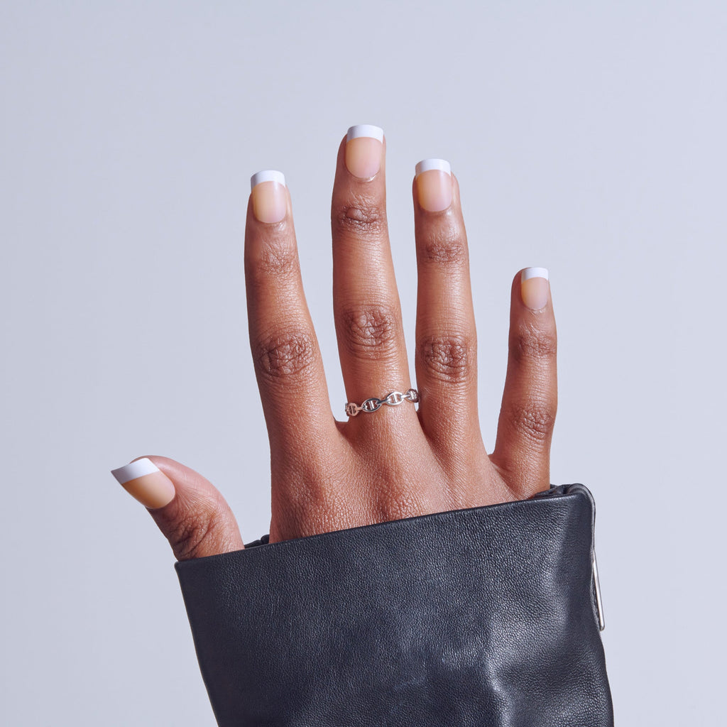 Kiss Core French Press On Fake Glue Nails - If You Dare | French Tips, White, Real Short, Squoval official pack