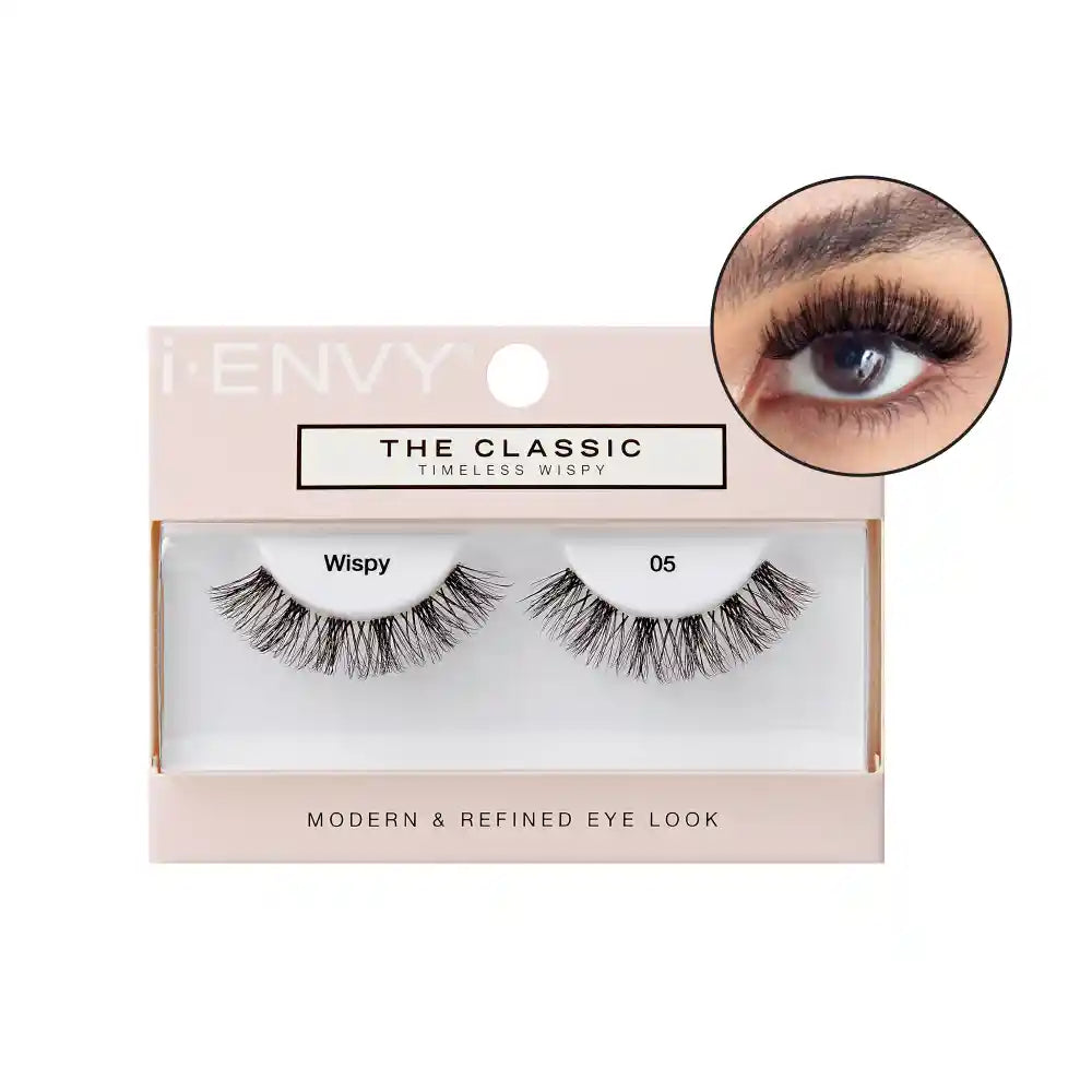 I-ENVY Classic Timeless Wispy Strip Lashes official pack