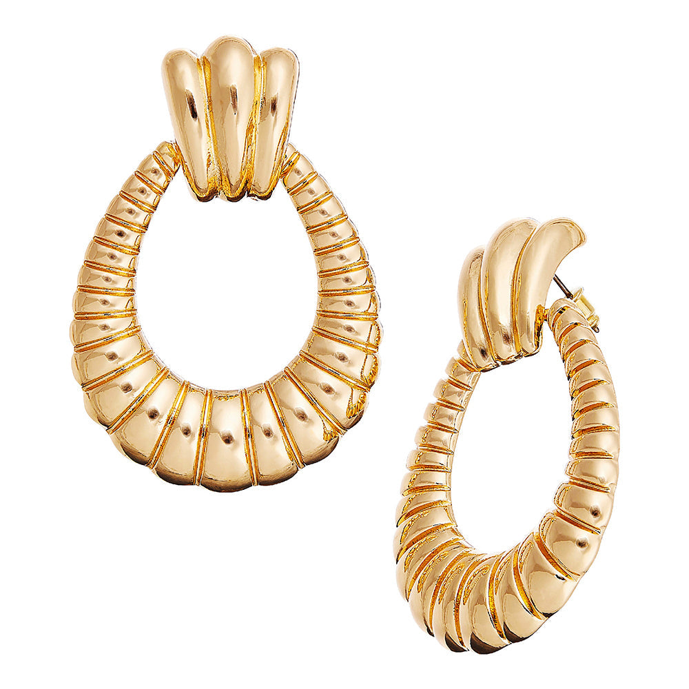 JE530_main "A pair of gold-toned hoop earrings with a unique, ribbed design. Each earring has a rounded, oval shape with a textured surface that resembles a series of connected segments or ridges. The top part of the earrings is slightly wider and feature