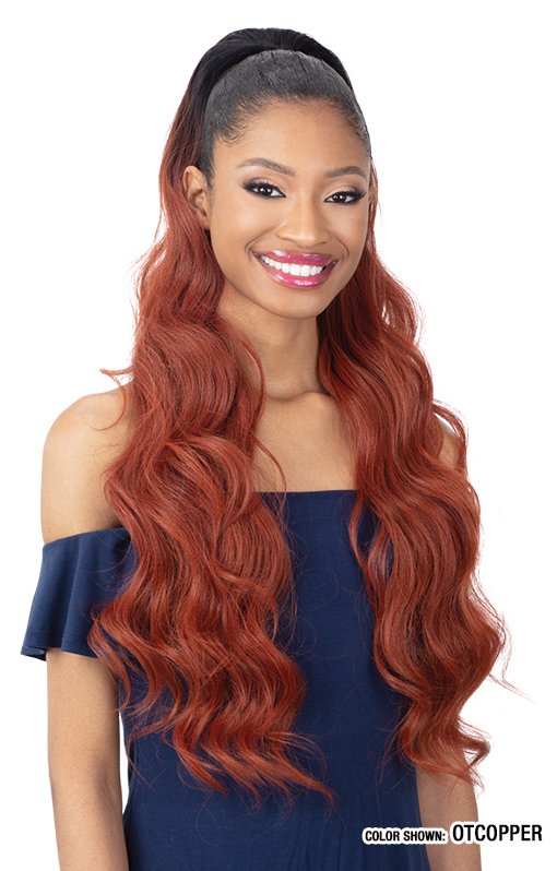 Organique Shake N Go Ponytail - Loose Deep 28" — official style photo (PEL28_02.jpg) from snghair.com