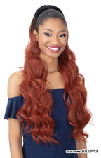 Organique Shake N Go Ponytail - Loose Deep 28" — official style photo (PEL28_02.jpg) from snghair.com