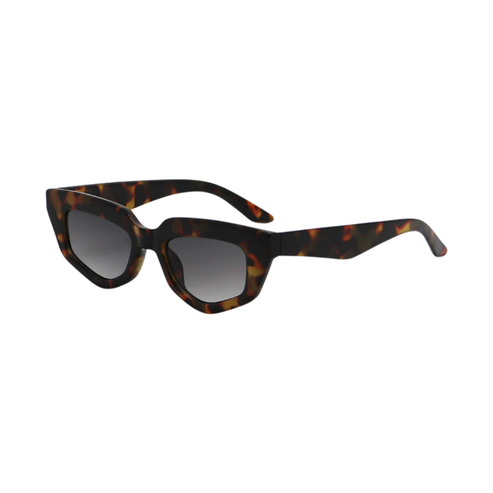 SUN24V4_main "A pair of stylish sunglasses with a distinctive design. The frames are in a cat-eye shape, characterized by their upswept outer edges. The frame material has a tortoiseshell pattern, featuring a mix of dark brown and amber hues. The lenses a
