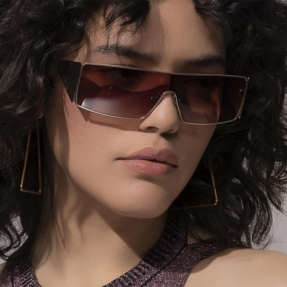 SUN56V2_main "A pair of stylish sunglasses with a modern design. The sunglasses have a single, continuous lens that spans across both eyes, creating a sleek and seamless look. The lens is tinted with a gradient effect, transitioning from a darker shade at