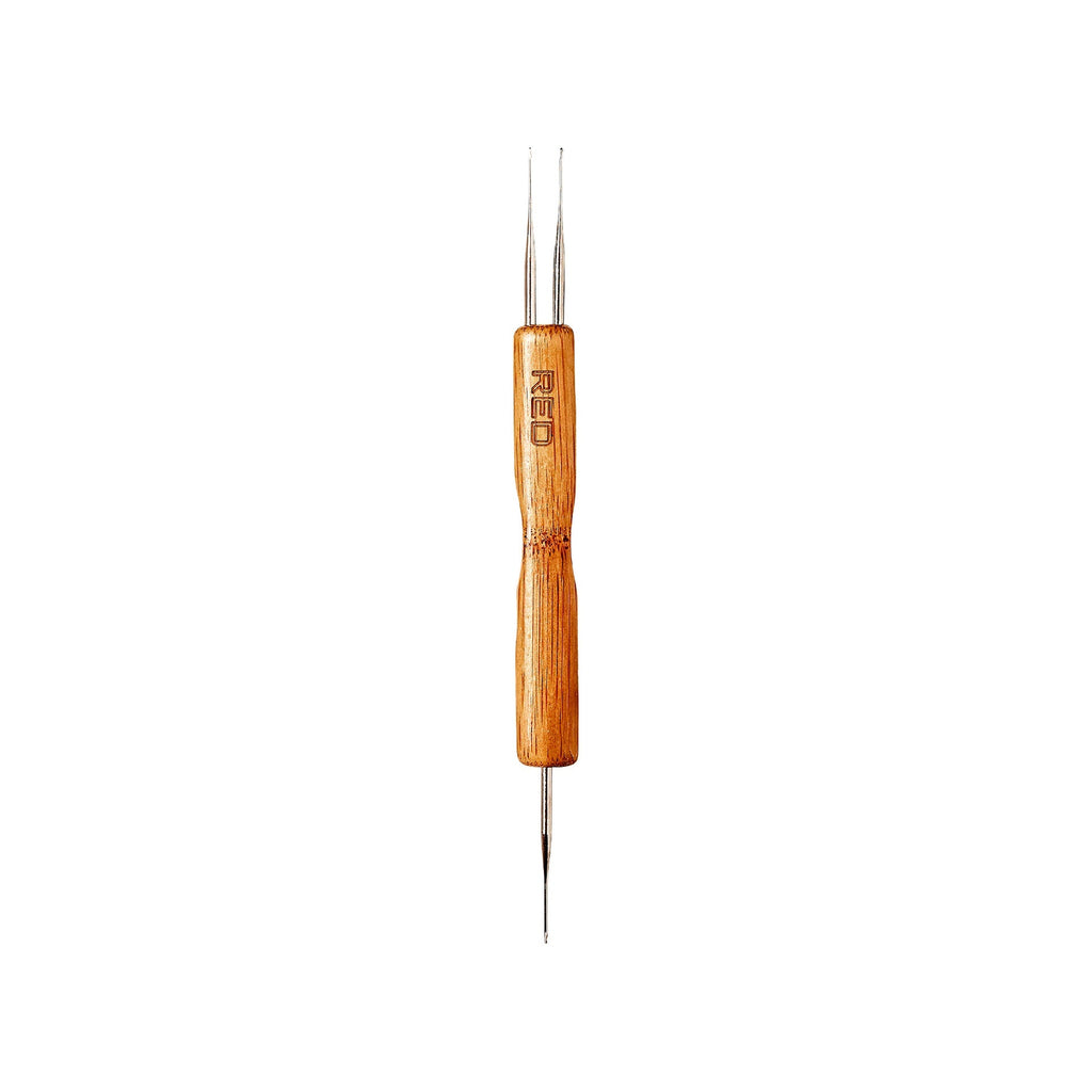 RED by KISS Dreadlock Crochet Hook 0.5mm official pack