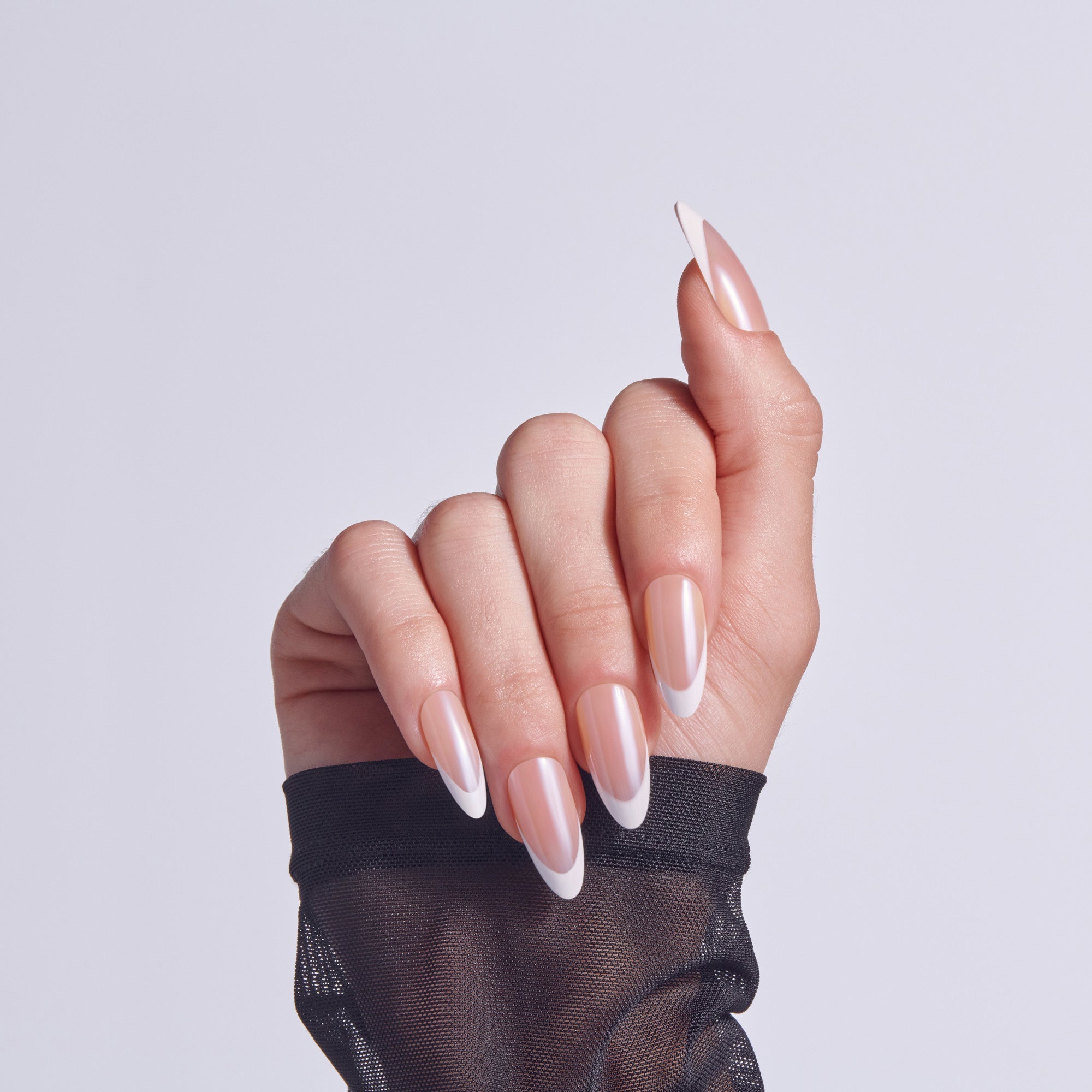 Kiss Core French Press On Fake Glue Nails - Fascinating | French Tips, White, Long, Almond official pack