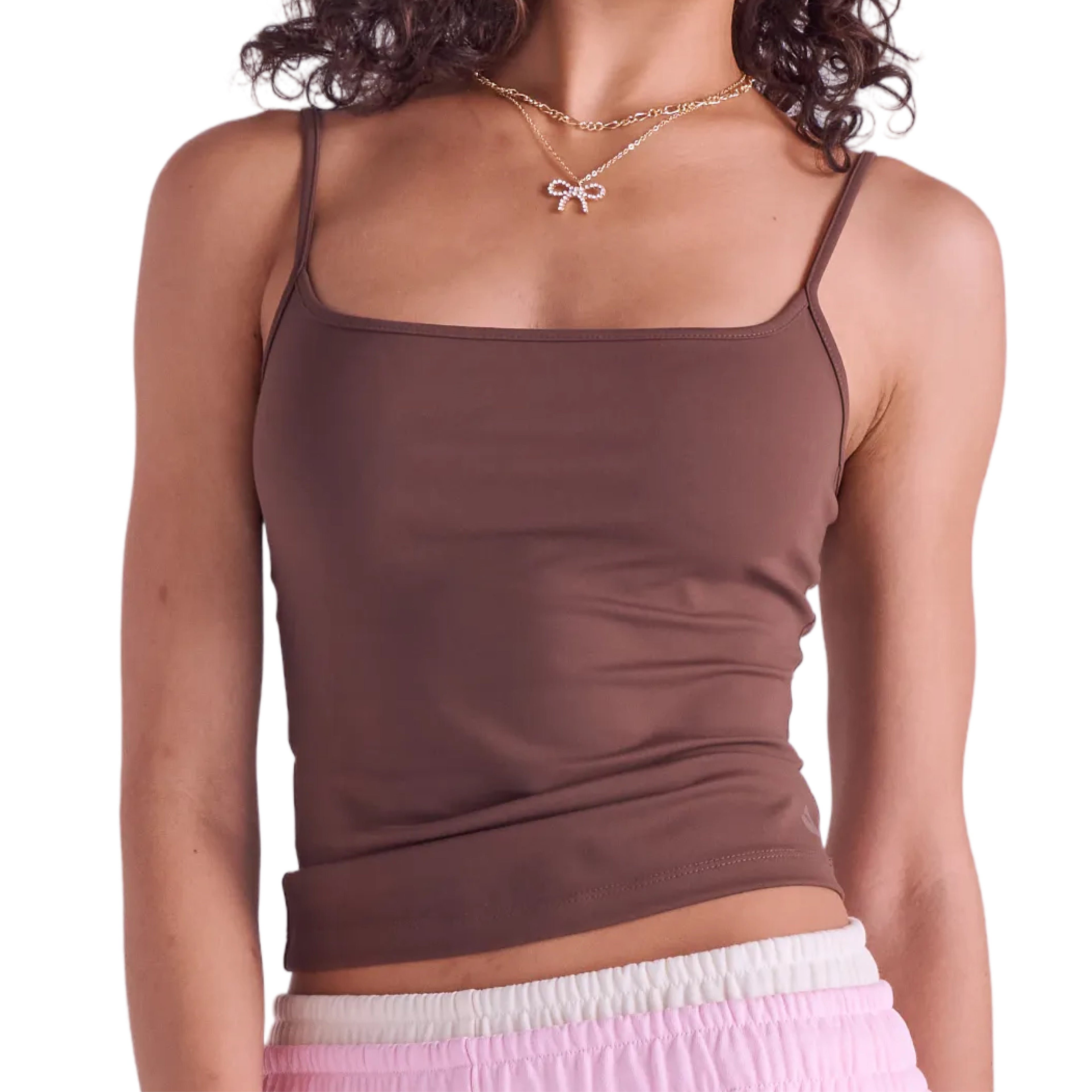 Arria Sleek Cami Tank Top official pack