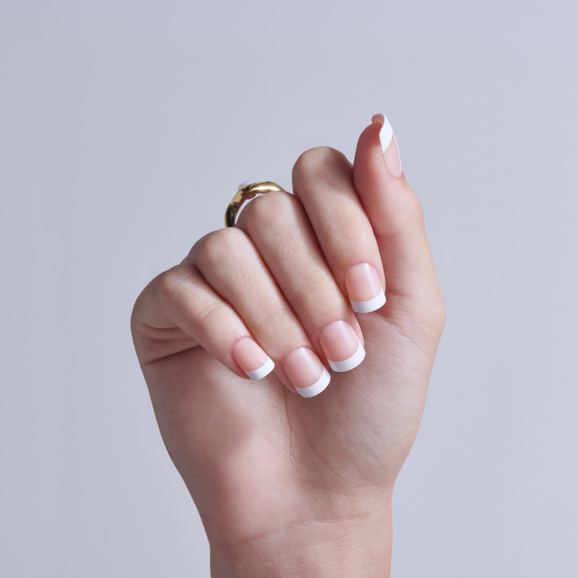 Kiss Core French Press On Fake Glue Nails - If You Dare | French Tips, White, Real Short, Squoval official pack